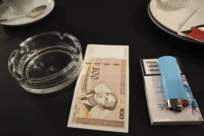 Od danas zabranjeno pušenje u zatvorenim objektima