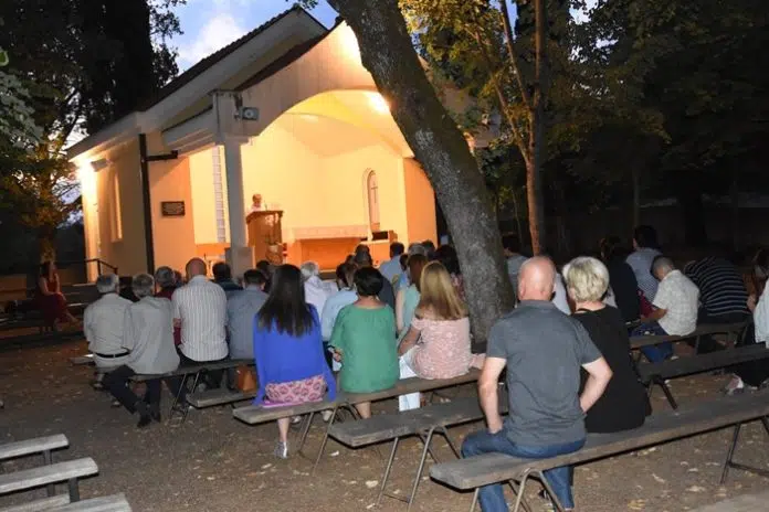 19. „Susreti pod hrastom“ posvećeni književniku Veselku Koromanu