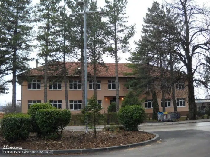 Srednja ekonomska škola Livno dobila programerske licence vrijedne 50.000 KM