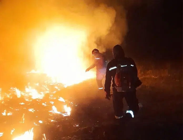 Požar kod Posušja prijetio kućama
