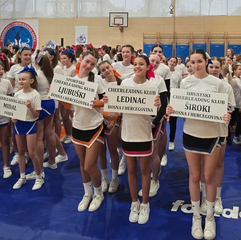 Brončana medalja za cheerleadersice Ljubuškog, odlični rezultati karatista u Ivanić
