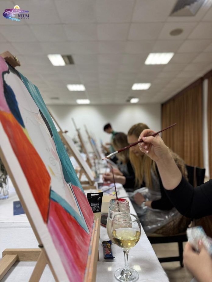 Proslavite Dan žena uz vino i umjetnost: Art&Wine radionica u