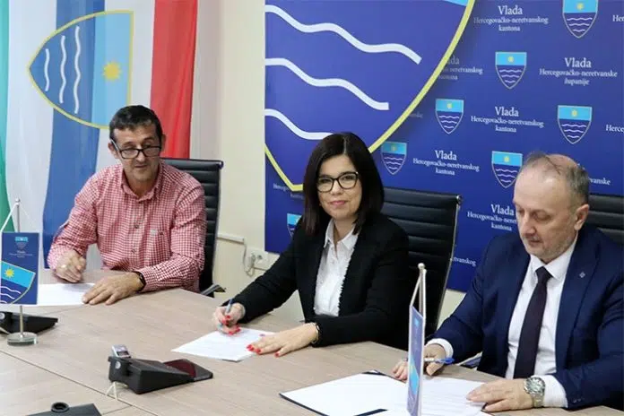 Vlada HNŽ i Sindikati prosvjete HNŽ postigli dogovor