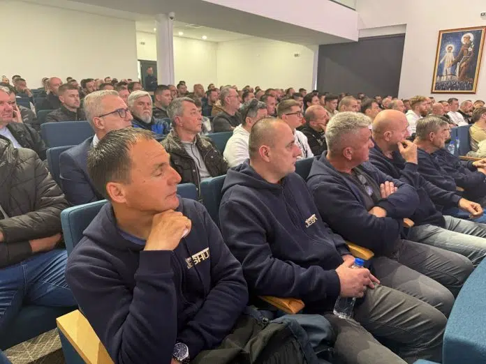 Duhovni seminar na Humcu okupio više od 350 muškaraca