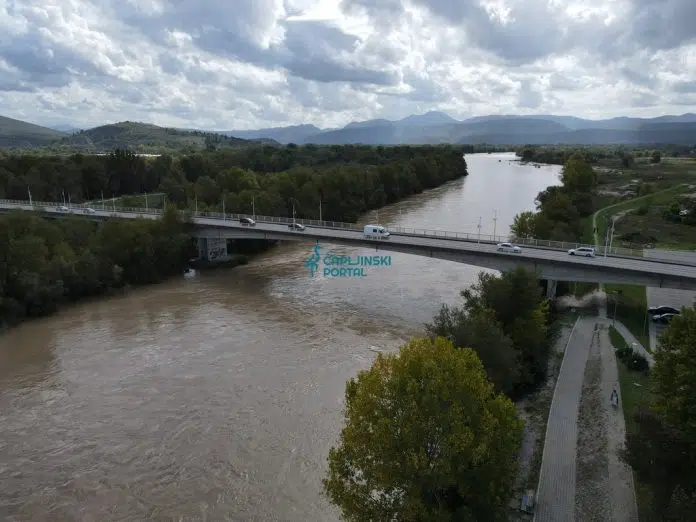Meteorolozi: Velike količine kiše mogle bi izazvati probleme uz Neretvu