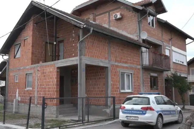 Odreden-pritvor-vlasnicima-kuce-strave-u-Brckom-Zahidi-i-Aliji.jpeg