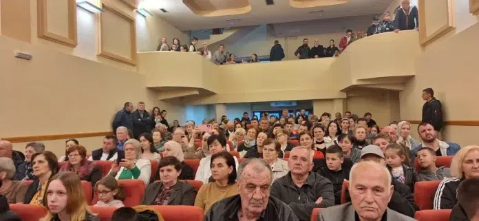 FOTO: Uspješan koncert BZK Preporod Busovača u Livnu