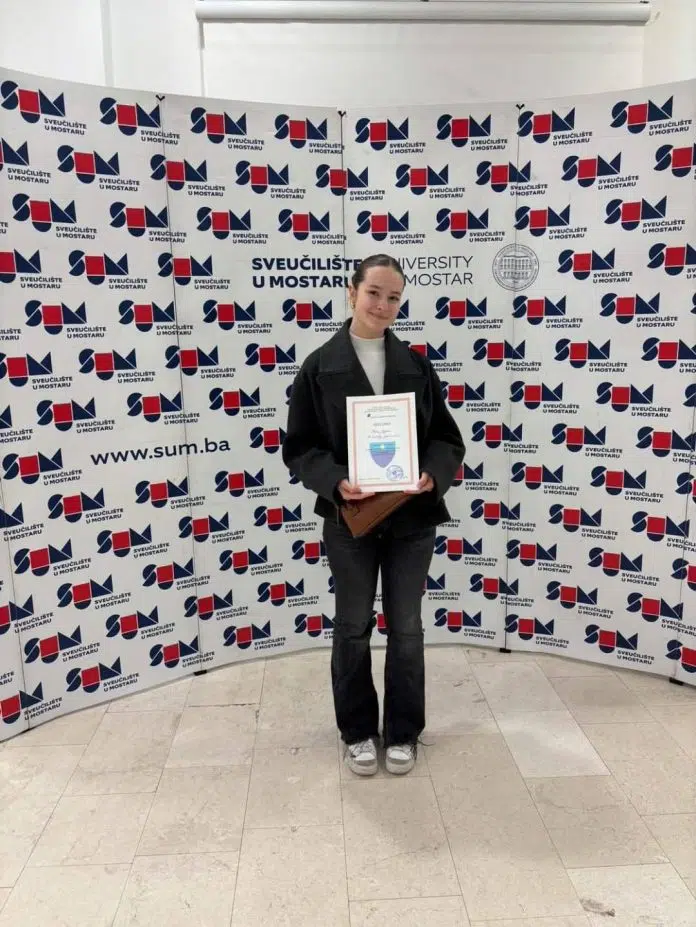 Klara Maslać druga na županijskom natjecanju iz engleskog jezika