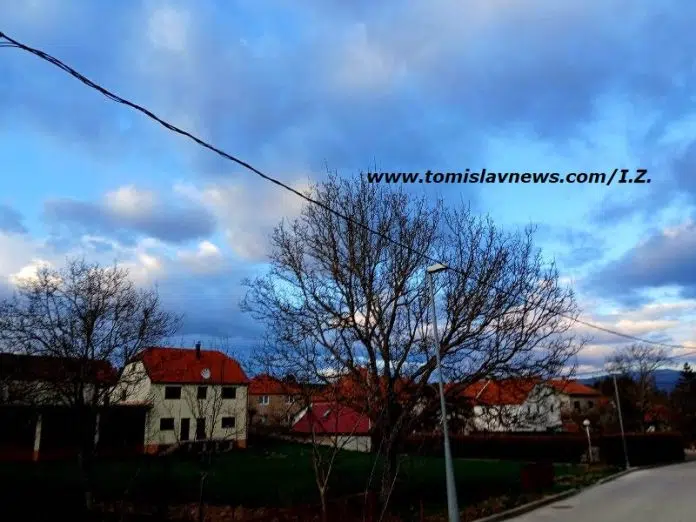 DOBRO vam umjereno vedro i hladno jutro iz Tomislavgrada!