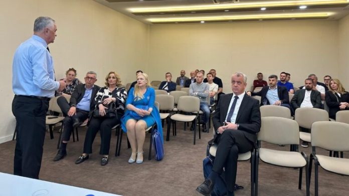 Predavanje direktora Željka Obradovića u organizaciji Udruge gospodarstvenika Brotnjo: Fokus