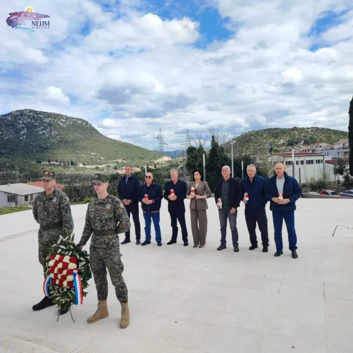 U Neumu obilježena 33. obljetnica osnutka Hrvatskog vijeća obrane (HVO)