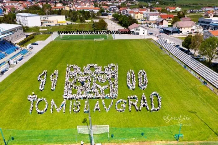 FOTO/VIDEO: DANAS je na Gradskom stadionu u Tomislavgradu Šime Strikoman
