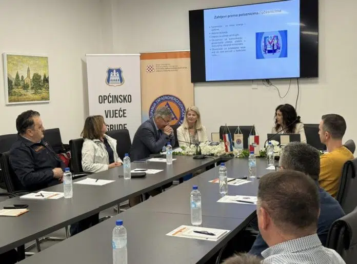 U Grudama održana edukacija i obuka članova stožera civilne zaštite