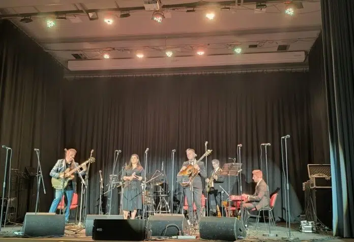 Ante Gelo i Klapa “Filip Dević” priredili veličanstven koncert u