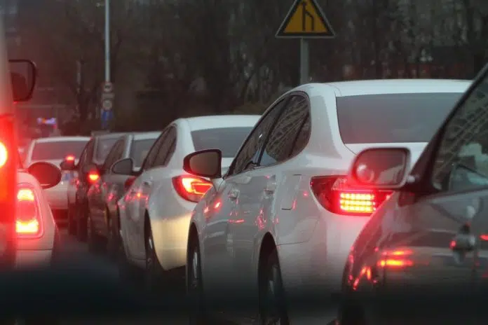 Povećana opasnost od odrona na dionicama kroz usjeke