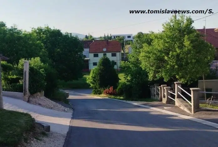 DOBRO vam vedro i vjetrovito jutro iz Tomislavgrada!