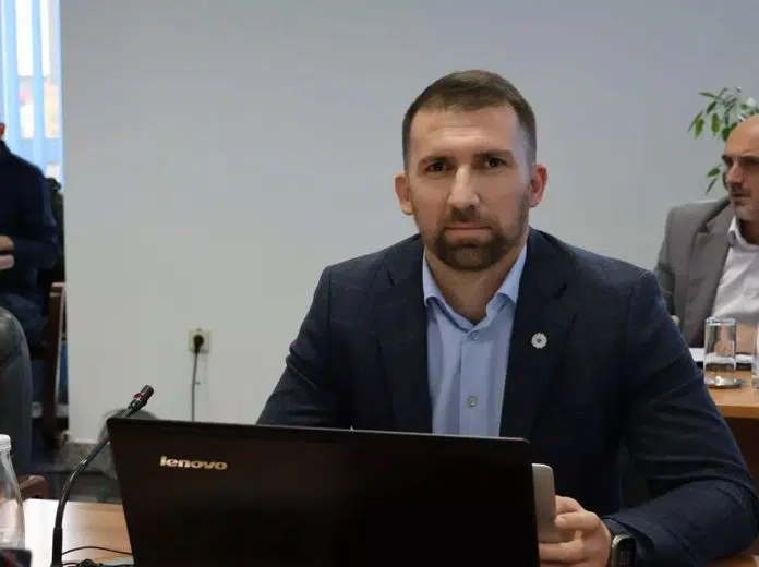 Delić najavio: Veće mirovine, više dana godišnjeg i strože kazne