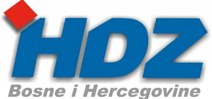 GO HDZ BiH Livno: Ivana Miloloža i Aida Bajrić komično