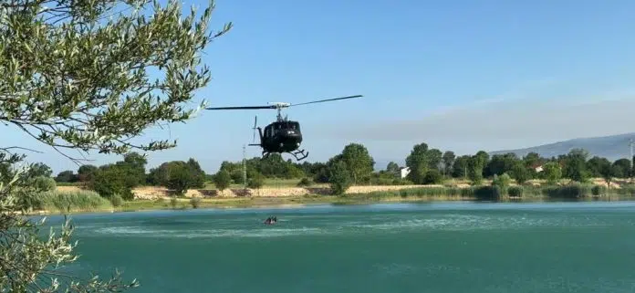 Helikopter OS BiH i Air Tractor od ranog jutra gase