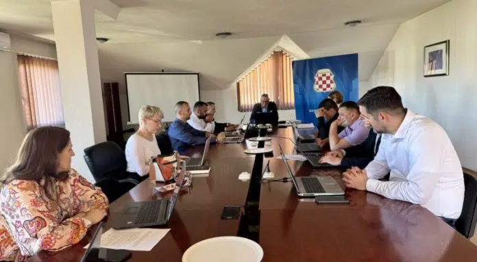Vlada HBŽ: Uskoro sanacija ceste Tomislavgrad – Lipa, ukupna vrijednost