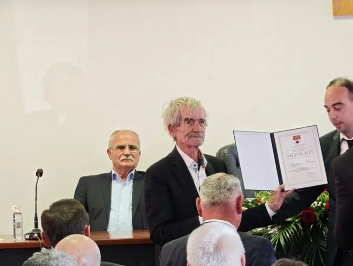 Proslava Dana Općine Tomislavgrad – Medaljon Općine Tomislavgrad uručen književniku