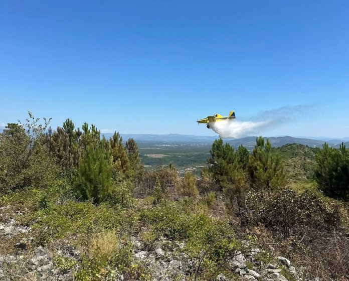 Požar na Mrljanovcu gasi i Air Tractor