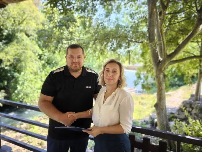 Gradonačelnik Ljubuškog i ministrica Pozder potpisali ugovor: Kravica i Trebižat