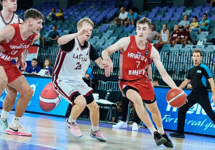 Neumljanin Ivan Bogdanović uskoro će odigrati svoje prve minute za