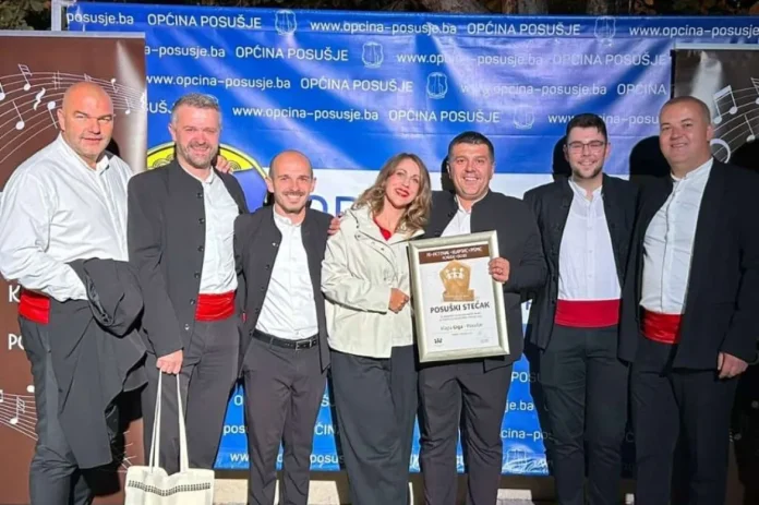 Klapa Krunik pobjednik u muškoj kategoriji Festivala klapske pisme u