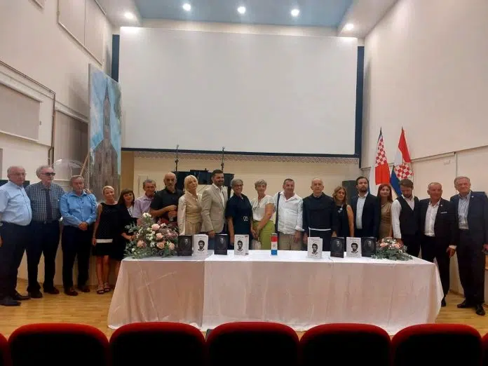 U punoj kinodvorani predstavljene knjige obitelji Barišić: “Sjećanja na Tomu”