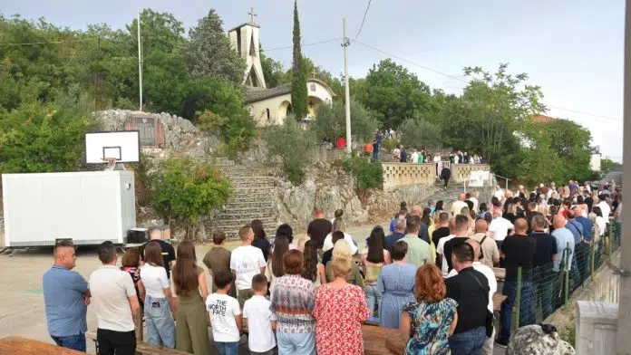 Nastavljena tradicija proslave zajedništva u Paoči