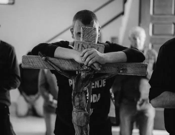 Nosio križ kroz BiH: Josip Jelinić podijelio dirljivu priču o