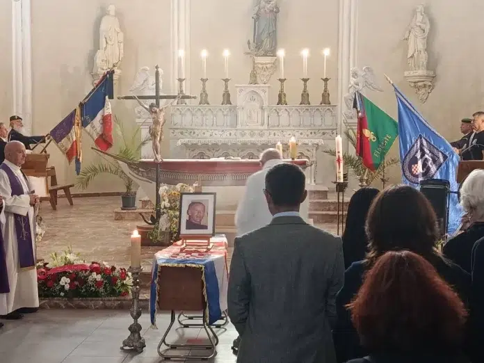 U Francuskoj sahranjen general Ante Roso
