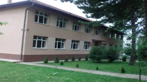 NATJEČAJ: Srednja ekonomska škola u Livnu upošljava devet djelatnika