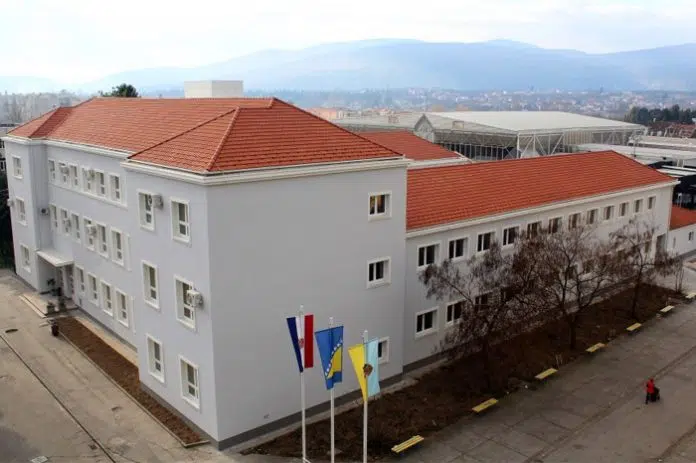 Srednja škola Čapljina objavila raspored za prvi dan nastave