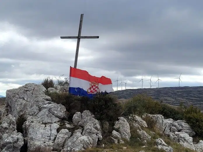 Koliko košta komad neba i zemlja na kojoj živimo –