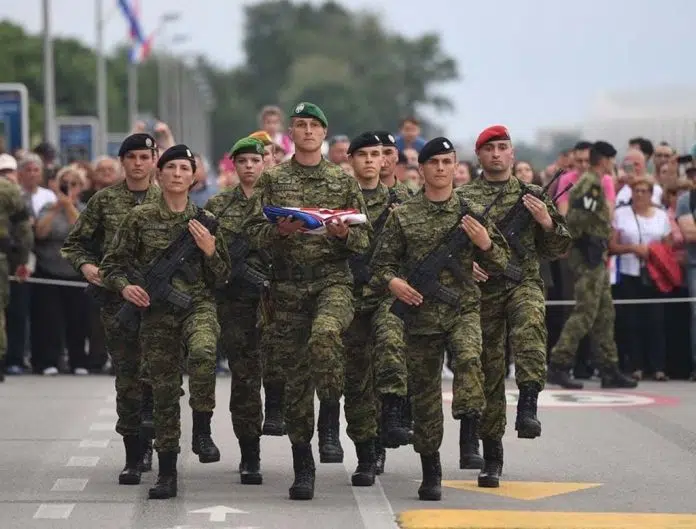 Hoće li državljani BiH s hrvatskim državljanstvom dobivati pozive u