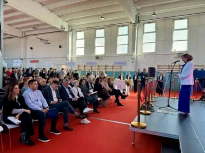 ODRŽAN Sajam zapošljavanja Hercegbosanske županije 2025. pod sloganom „Izađi iz