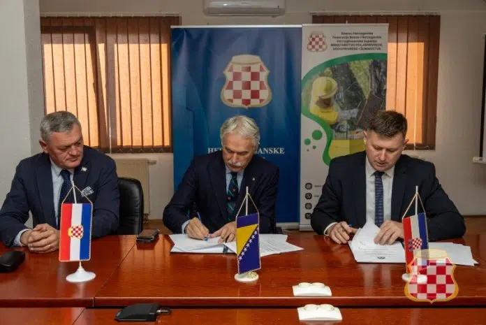 POTPISAN Ugovor o izradi stručne studije upravljanja populacijom divljih konja