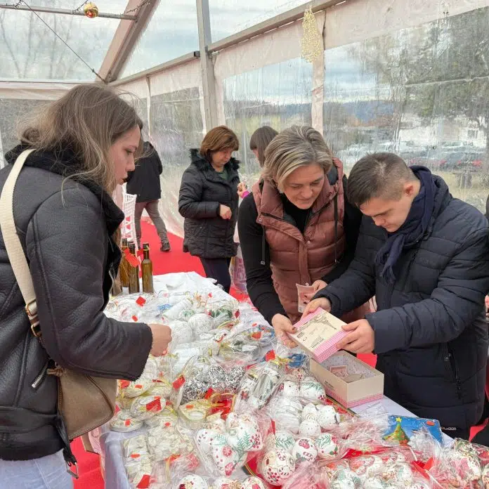 Ljubuški: Plemenita akcija na trgu za Rehabilitacijski centar