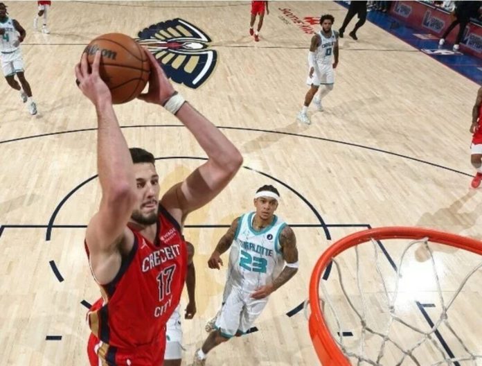 LIVNJAK PRIČA VEČERI U NBA-u: Pogledajte monstruozno zakucavanje, komentator ostao