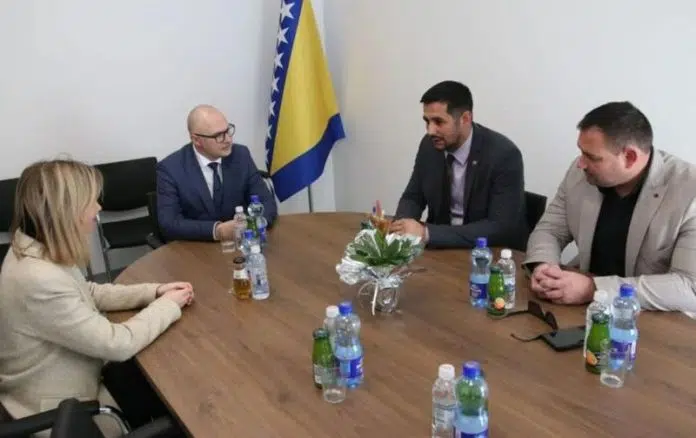 Ministar Tadić boravio u Tuzlanskoj županiji: Razmjena iskustava o unapređenju