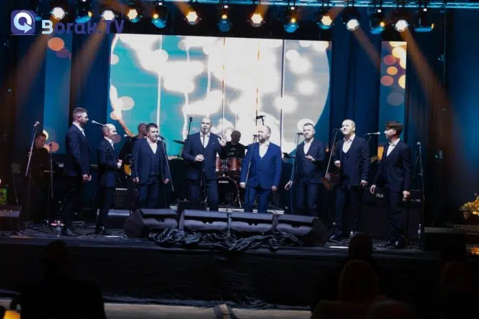 Nevjerojatna atmosfera u Posušju: Humanitarni koncert klape Grga ispunio dvoranu