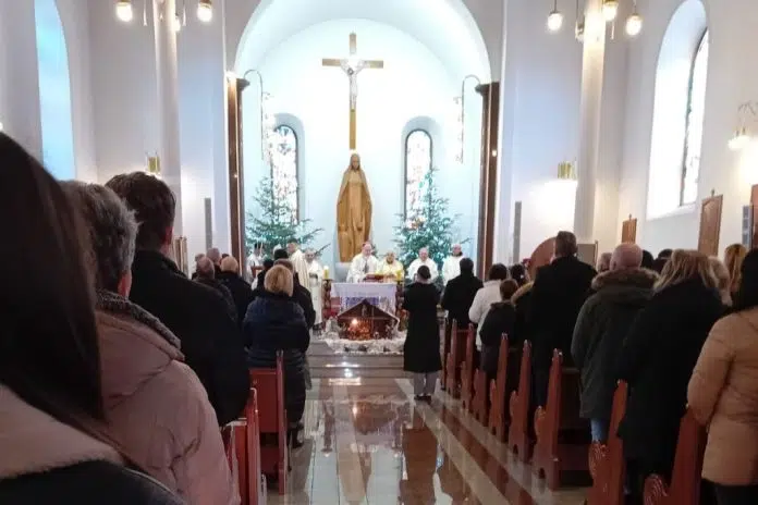 Velika svečanost u Prisoju: obilježena 25. obljetnica posvete crkve i