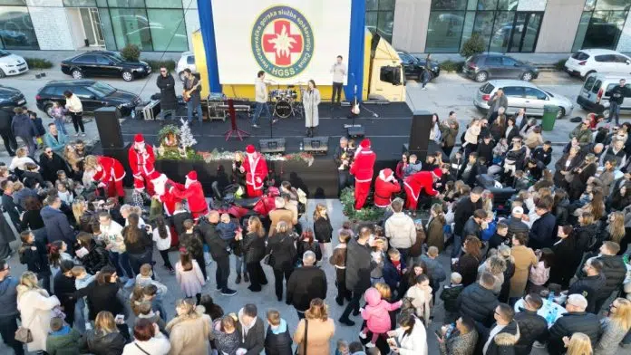 Božićnim druženjem žitelja Brotnja završio Advent u Brotnju