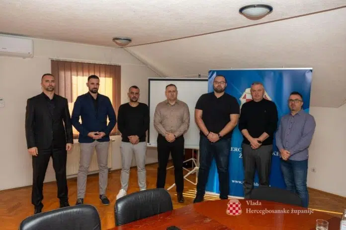 Vlada HBŽ: Potpisan sporazum o povećanju osnovice plaće za 12,2