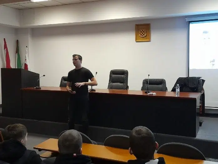 „Učenje u doba AI-a“: predavanje o NotebookLM-u okupilo brojne zaljubljenike