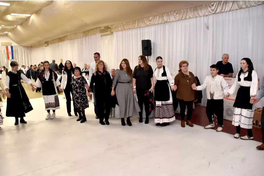 Ramska zajednica svojom priredbom čuva običaje starog kraja