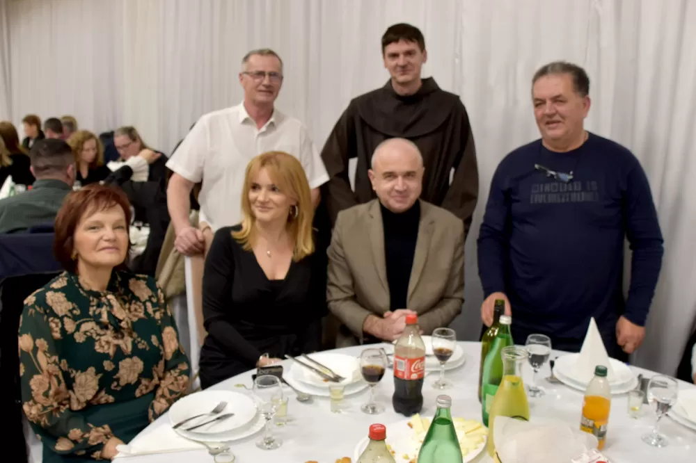 Ramska zajednica svojom priredbom čuva običaje starog kraja