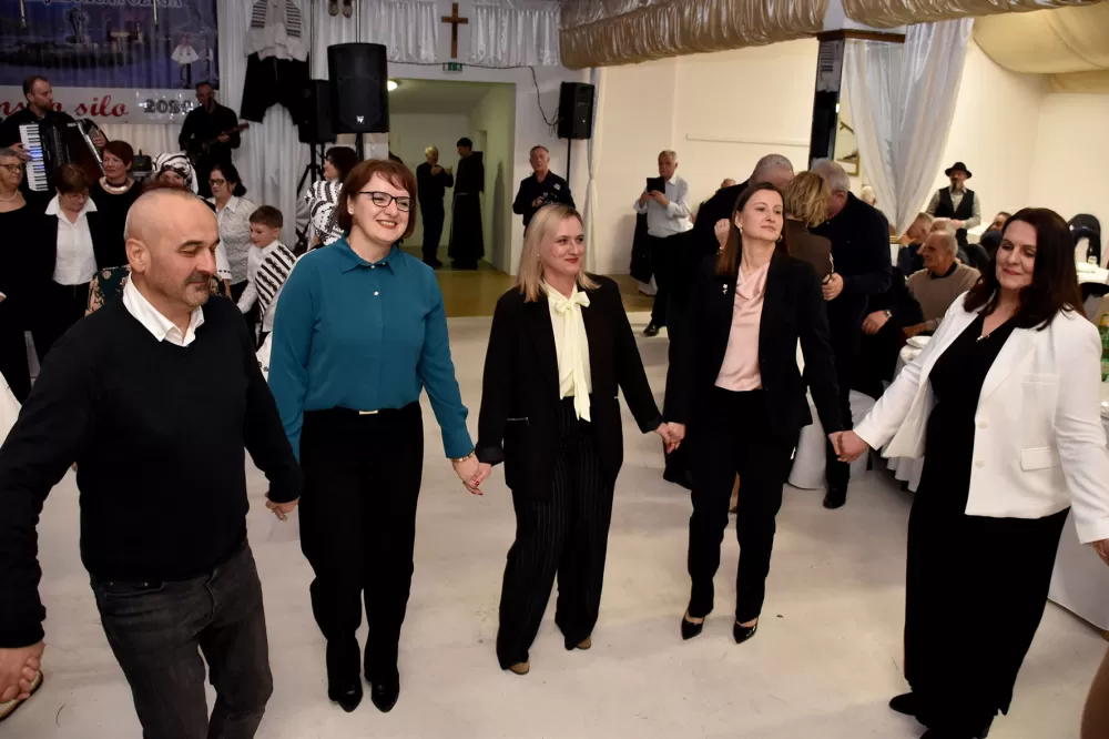 Ramska zajednica svojom priredbom čuva običaje starog kraja